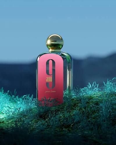 9pm Divine Spray